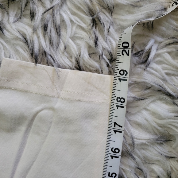 DIVIDED cream oversized long-sleeved top small - Picture 8 of 8